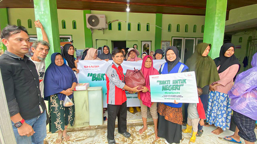 Sharp Salurkan Bantuan Bagi Korban Banjir Sumatera, Wujud Nyata Filosofi Baru yang Membawa Kebahagiaan