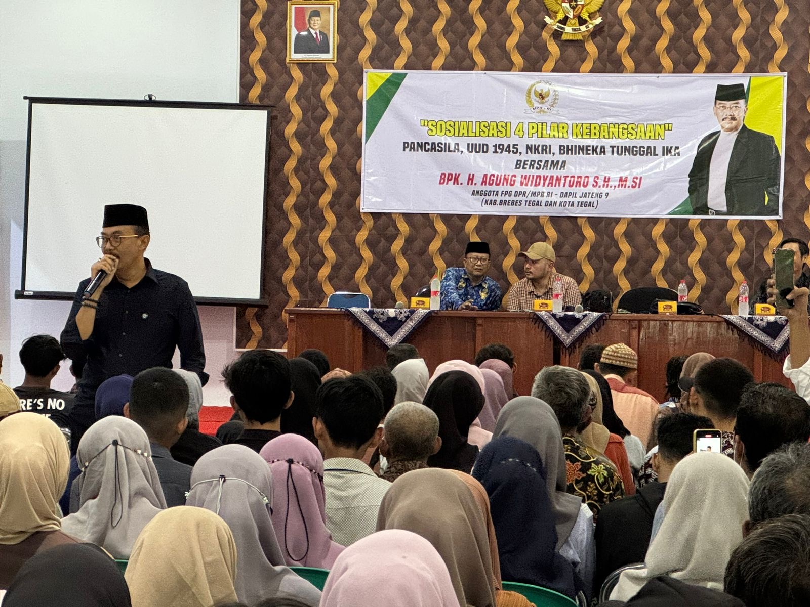 Agung Widyantoro Sosialisasi 4 Pilar Kebangsaan untuk Warga Pantura Brebes dan Tegal