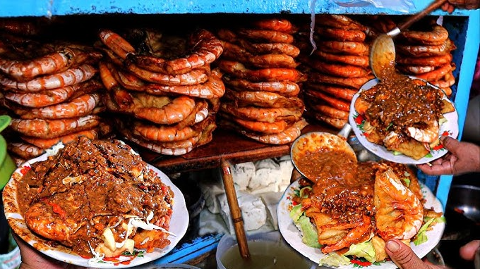 5 Tempat Makan Tahu Gimbal Semarang Favorit Wisatawan Lokal maupun Luar