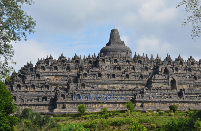 5 Penginapan Terbaik di Magelang dengan Pemandangan Candi Borobudur
