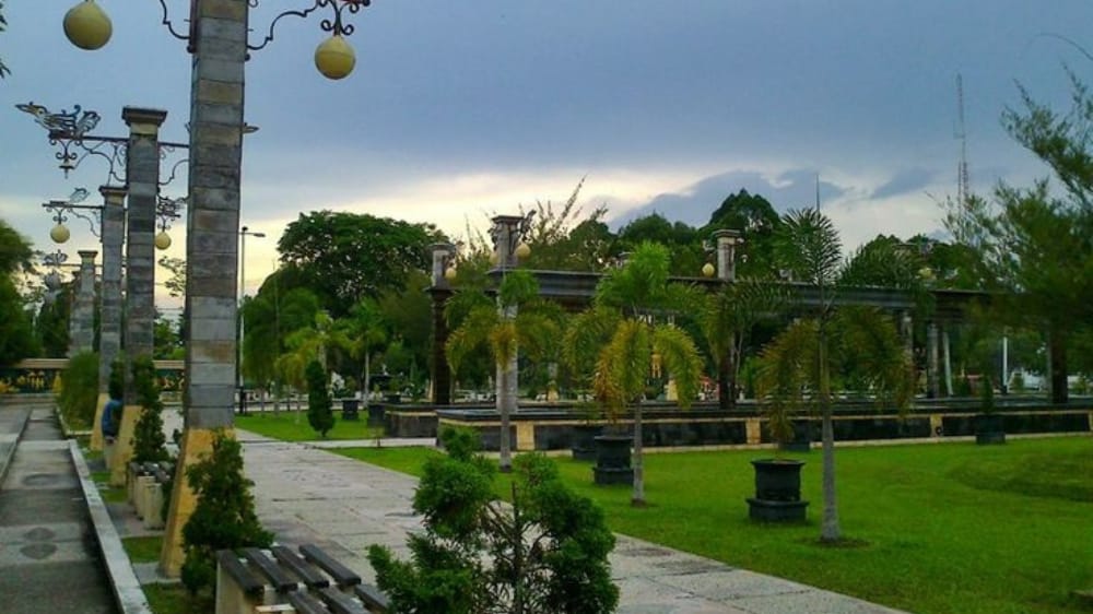 Menarik! 10 Kota Ini Dijuluki sebagai Kota Tersepi di Indonesia 