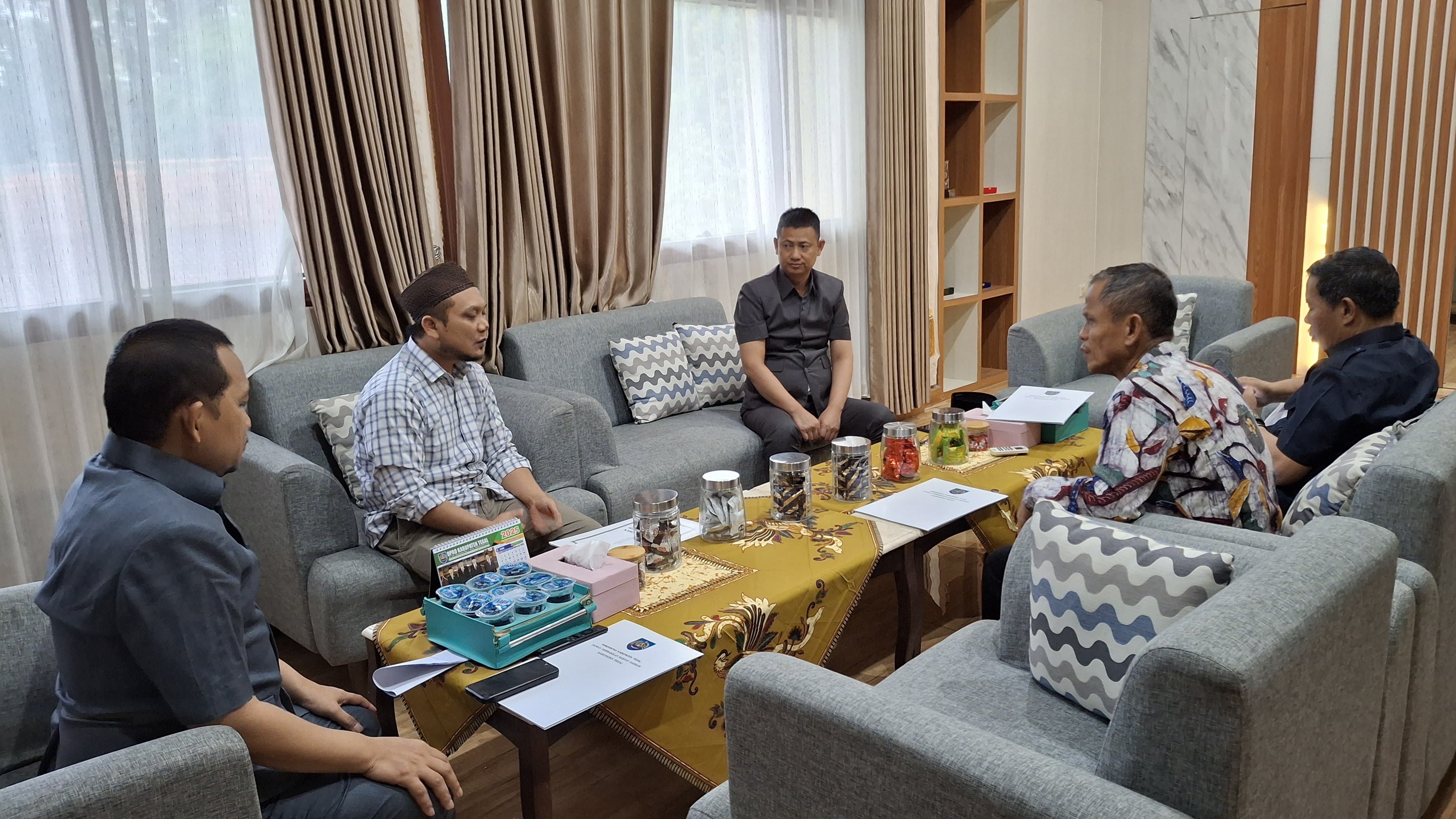 3 Tahun Perda Pesantren Kabupaten Tegal Mandek, DPRD Desak Pemkab Lakukan Ini  