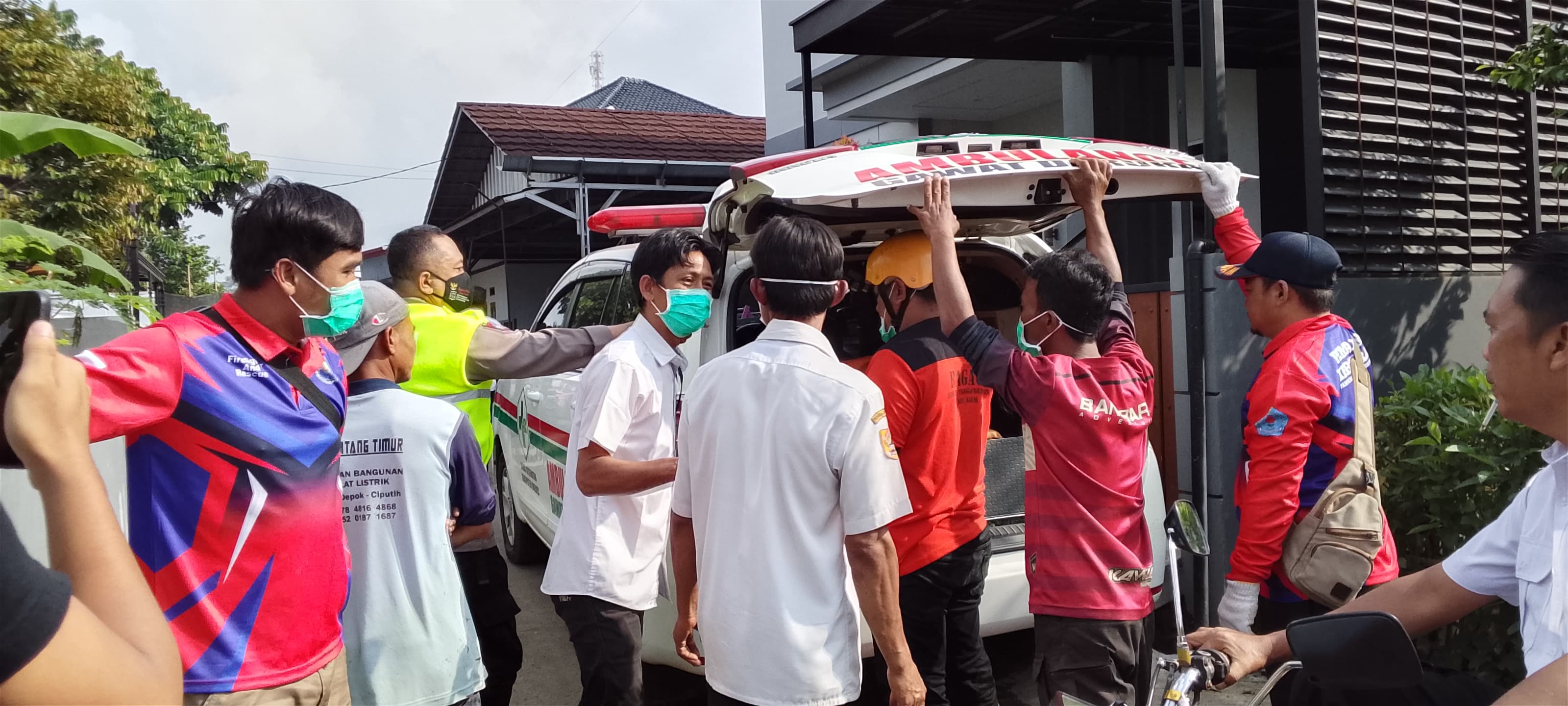 Cek Perangkap Berujung Trauma: Warga Temukan Jenazah Mengapung di Ciberele Brebes