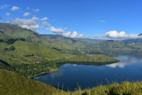 5 Myths of Lake Toba: From Giant Fish to Giant Dragons, Revealing the Secrets Behind Its Beauty