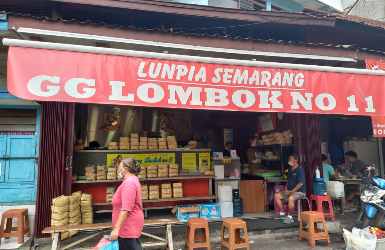 Gak Bakal Nyesel ke Sini! 8 Wisata Kuliner Semarang yang Enak dan Legendaris