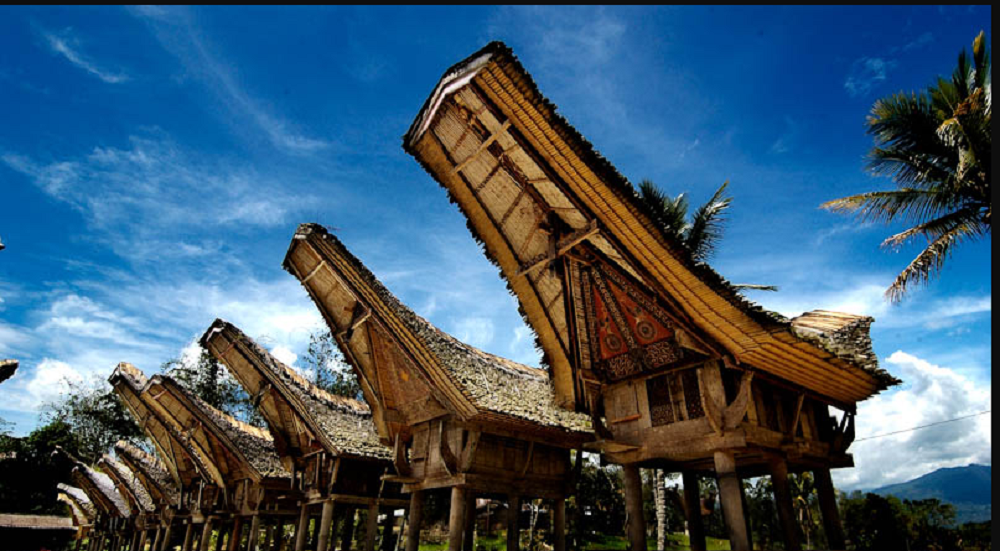 9 Keunikan Suku Toraja: Mengungkap Pesona Budaya dan Tradisi Tana Toraja yang Membuat Bulu Kuduk Merinding  