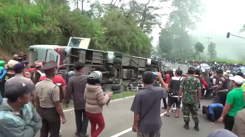 Misteri Tanjakan Emen Subang, Banyak Mitos yang Menyelimuti Jalan Ini