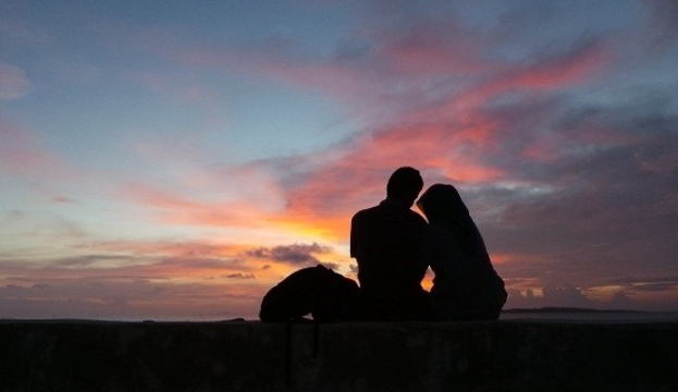 7 Wisata Pantai Romantis di Jawa Tengah untuk Liburan Berdua Bareng Doi