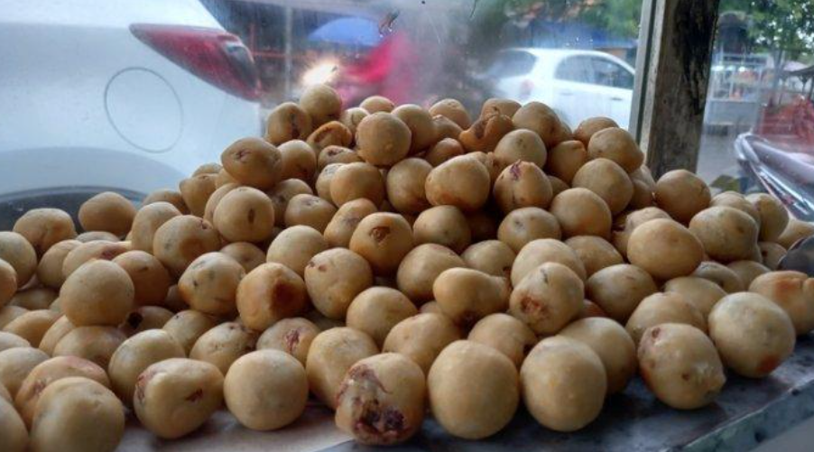 Wajib Dicobain! Ini 3 Camilan Khas Tegal yang Enak Selain Tahu Aci