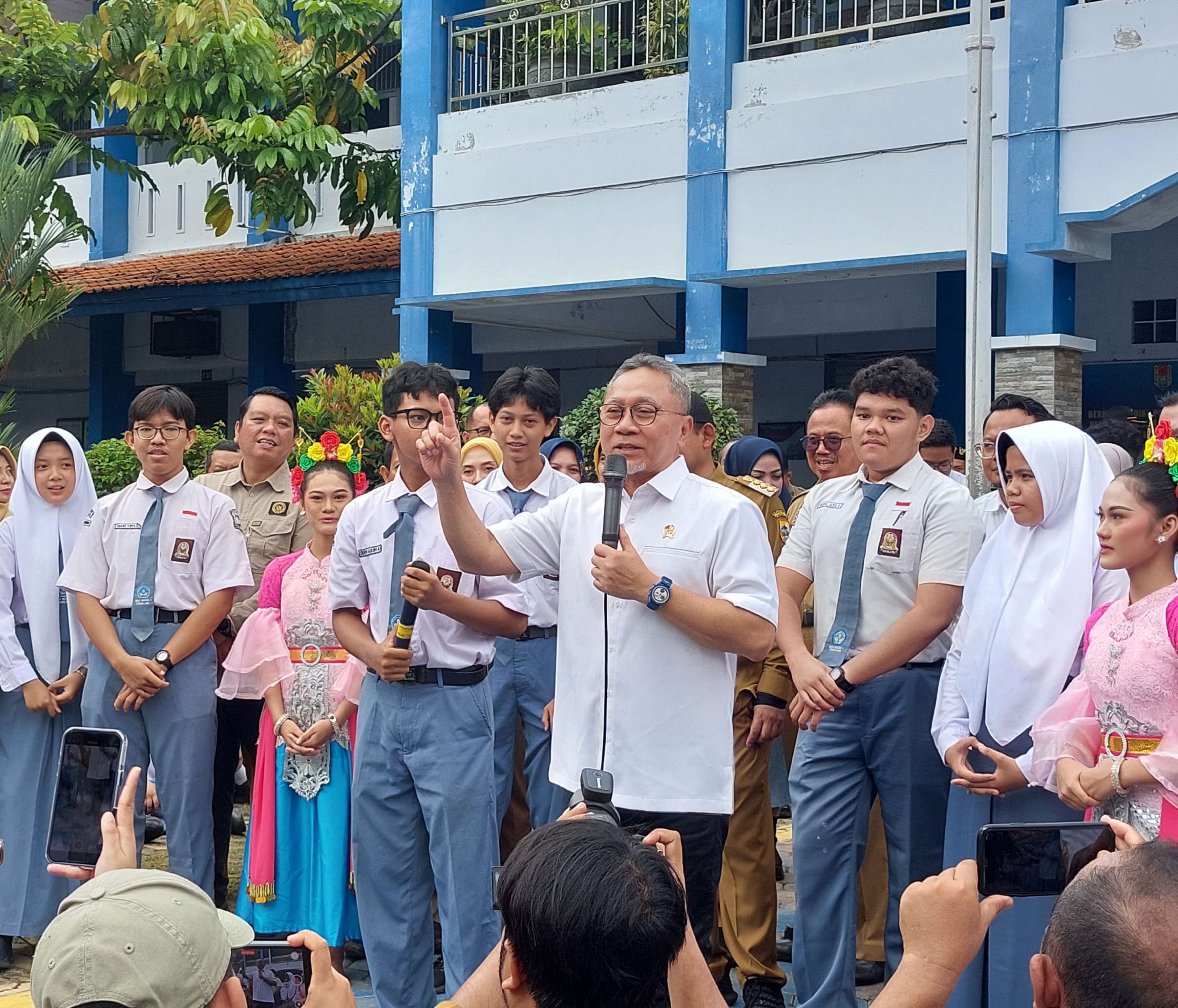 Kunjungi Pemalang, Zulkifli Hasan Sosialisasikan Kebijakan Pangan dan Program MBG