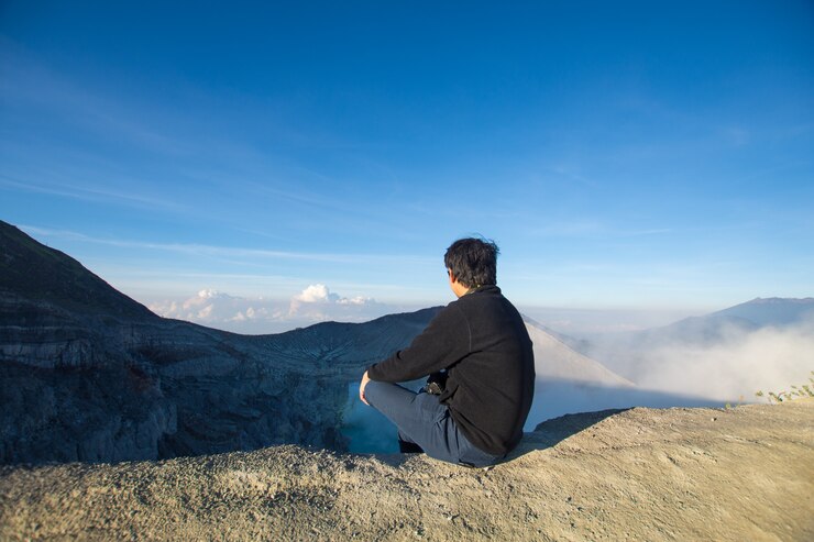 Segudang Mitos tentang Pendakian Gunung yang Dipercaya di Indonesia