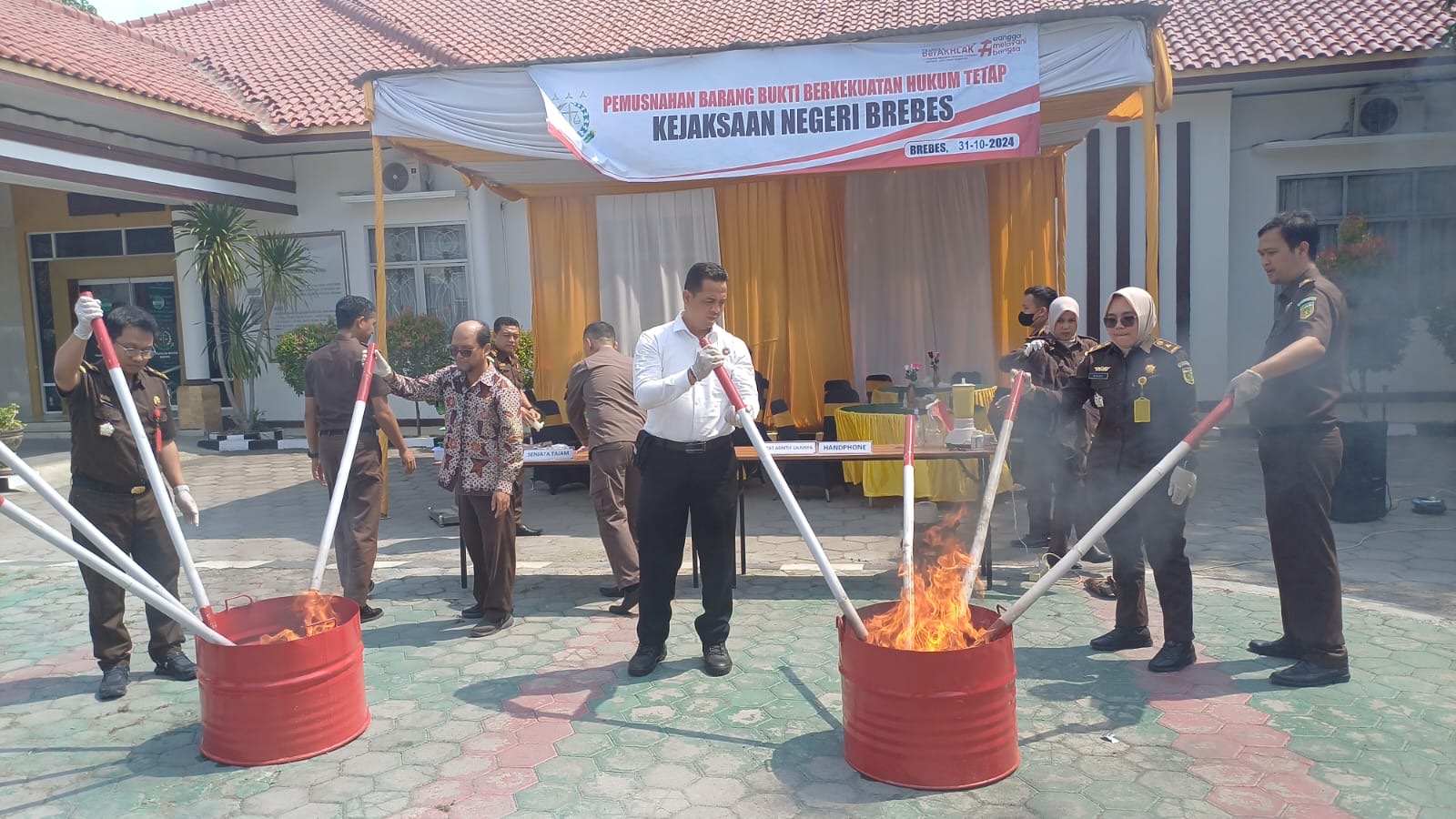 Perkara Inkrah, Ribuan Butir Narkoba Dimusnahakan Kejari Brebes