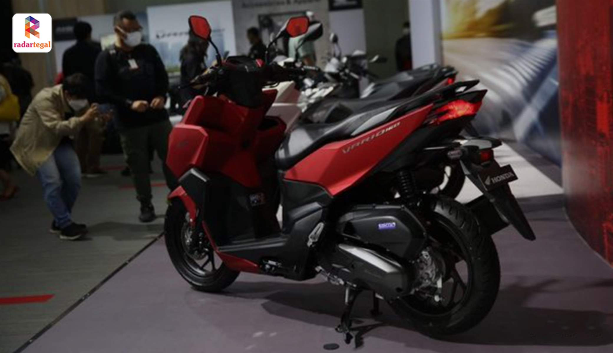 Honda Vario 160 CBS Tampil Lebih Premium, Mesin yang Lebih Tangguh dan Tampilan Kian Futuristik