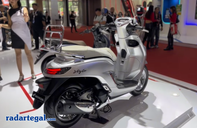 8 Tips Modif Honda Stylo 160 Bergaya Retro, Makin Kece di Tongkrongan
