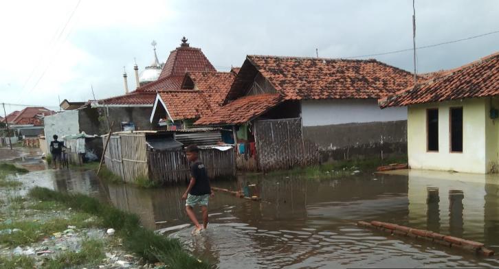 Wilayah Pesisir Utara Losari Brebes Sering Tergenang Banjir Rob, Anggota DPRD: Pemkab Lakukan Langkah Konkret