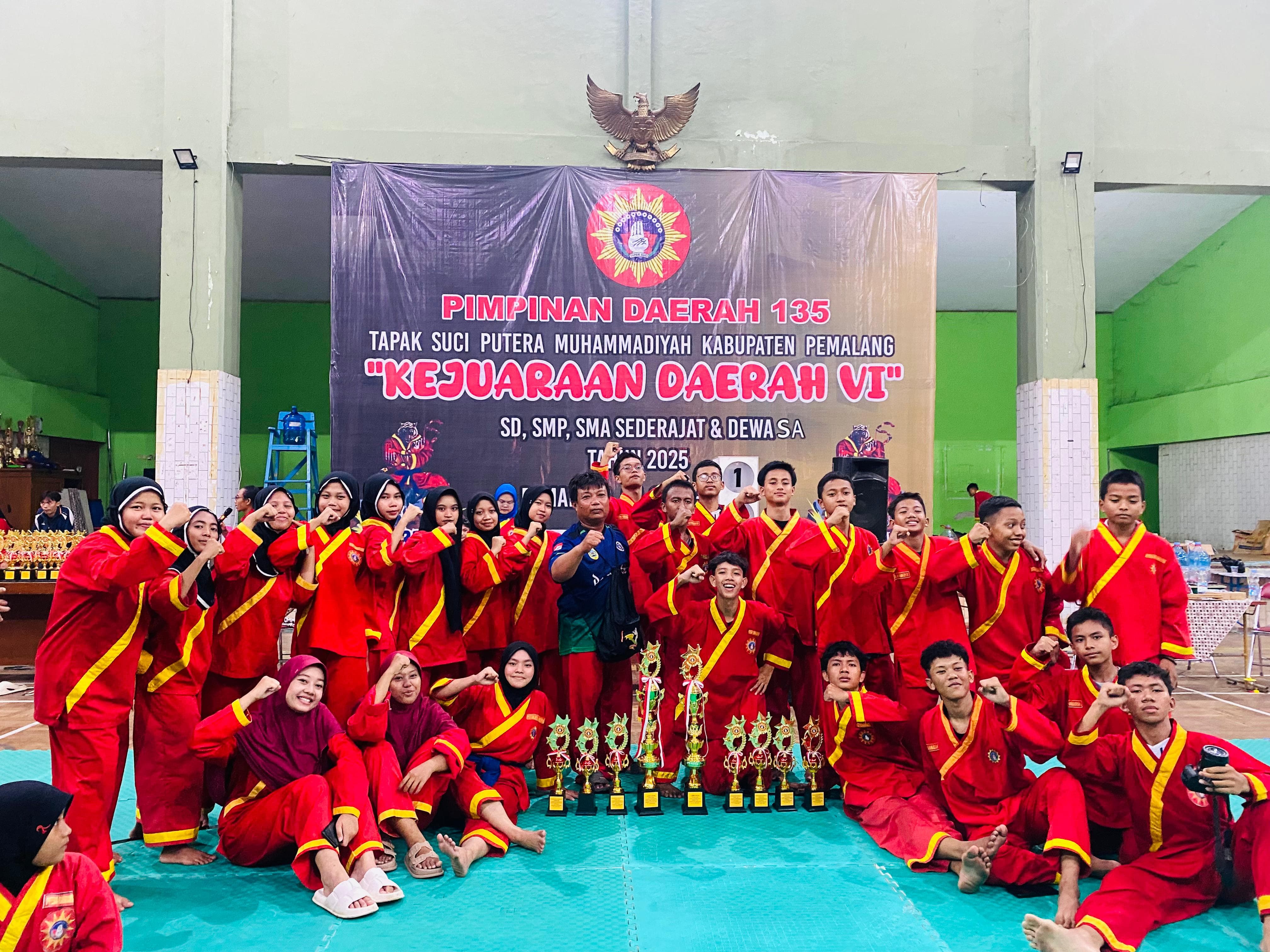 Tampil Gemilang, Al-Manaar Muhammadiyah Pemalang Jadi Juara Umum di Kejurda Tapak Suci Putera