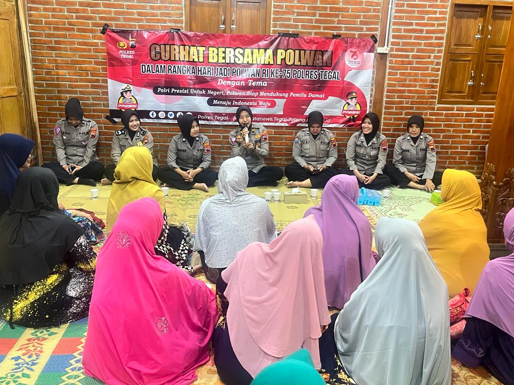 Ibu-ibu Curhat Soal Biaya hingga Antrean Pembuatan SIM, Begini Penjelasan Polwan Polres Tegal