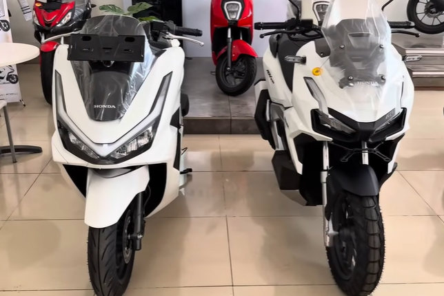 Adu Mekanik Mana yang Lebih Canggih? Honda PCX 160 2025 atau Honda ADV 160 2025