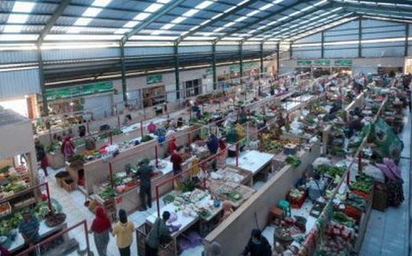 Beri Kenyamanan Masyarakat Berbelanja, Ganjar Revitalisasi 79 Pasar di Jateng
