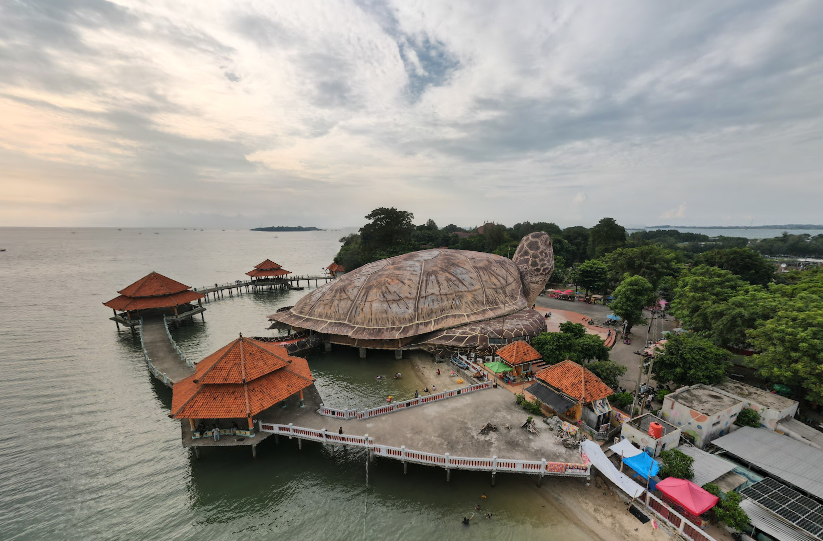 Keindahan 5 Pantai Pesisir Utara Jawa Tengah, dari Semarang hingga Tegal