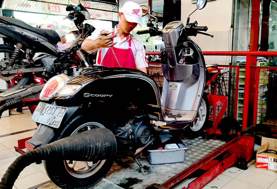 Motor Awet 10 Tahun! Rahasia Perawatan Motor Honda Scoopy yang Jarang Diketahui