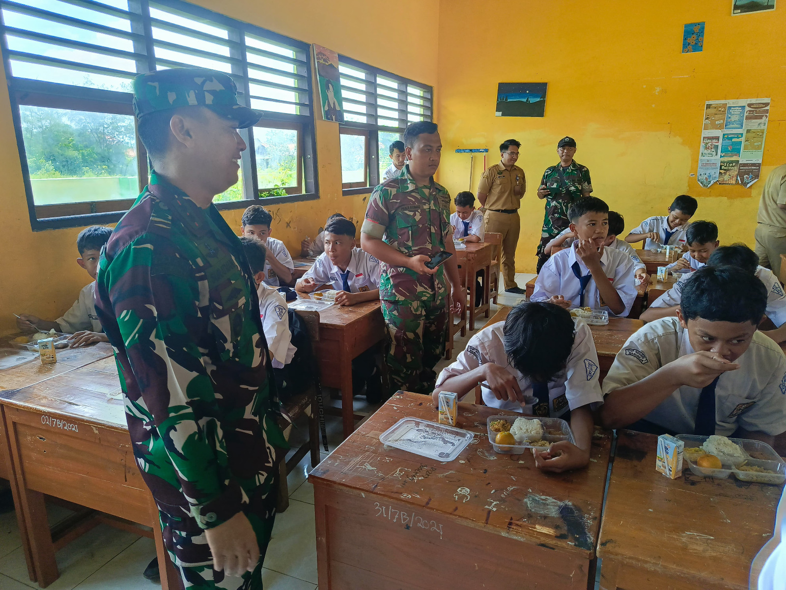 Makan Bergizi Gratis di Kabupaten Tegal, Dandim Ingatkan SPPG Pastikan Program Berjalan Lancar