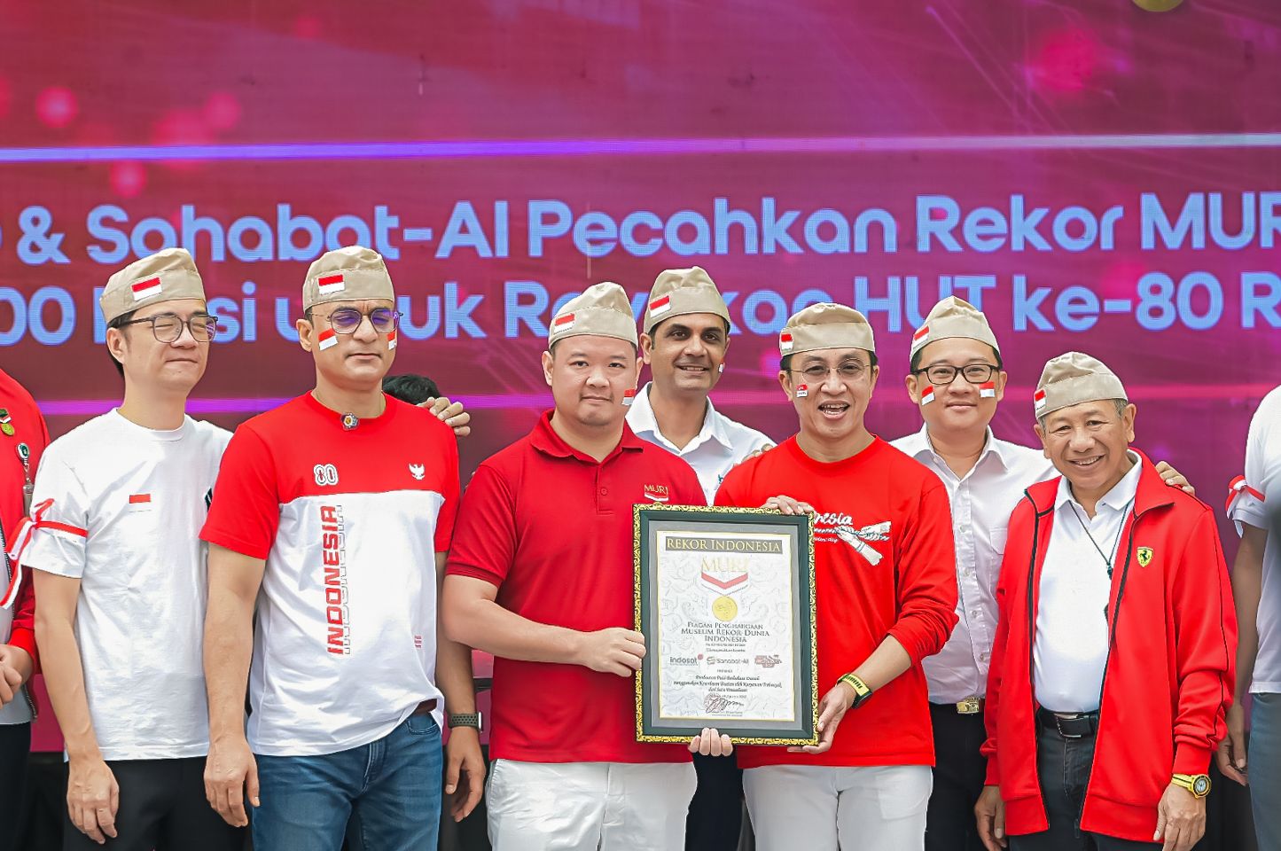 5.000 Puisi Rayakan HUT ke-80 RI Sahabat-AI Pecahkan Rekor MURI