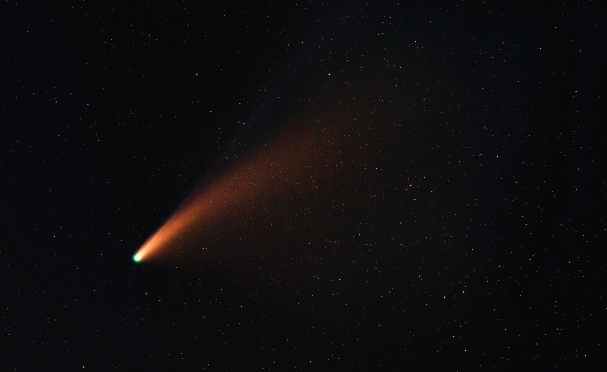 Tiga Kali Suara Dentuman Keras di Brebes dan Tegal, Ternyata Meteor Besar yang Jatuh