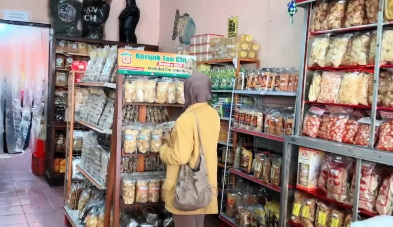 Pusat Oleh-oleh Purwokerto yang Selalu Jadi Andalan Wisatawan Belanja