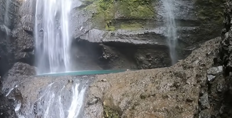 Air Terjun Madakaripura yang Mitosnya Tempat Tapa Gajah Mada