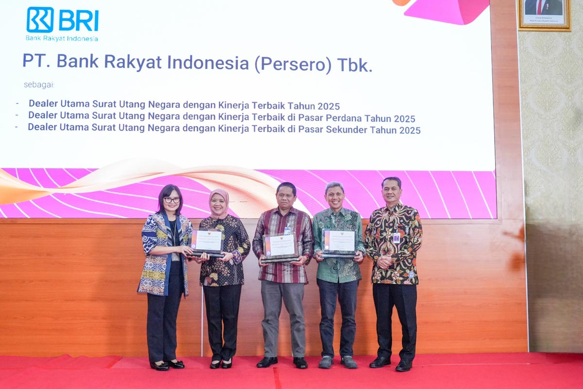 Top Markotop! BRI Raih 3 Penghargaan Kemenkeu