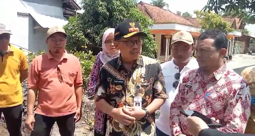 Irigasi Pertanian yang Mampet Sempat Dikeluhkan Petani, Pj Bupati Brebes Langsung Cek Lokasi