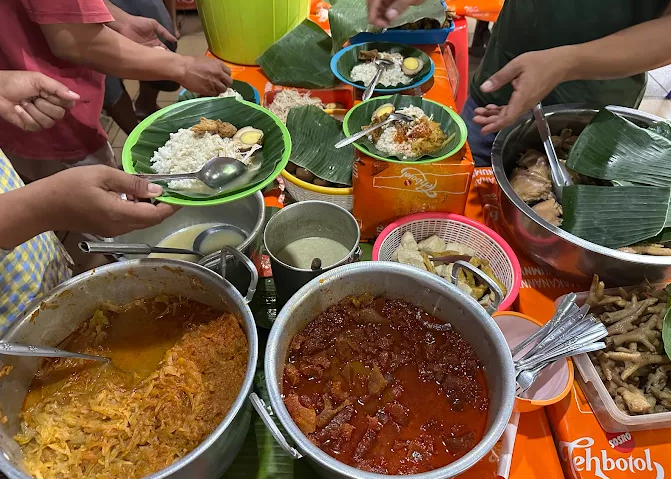 13 Kuliner Kaki Lima Semarang yang Legendaris Murah, Enak, dan Wajib Dicoba Wisatawan