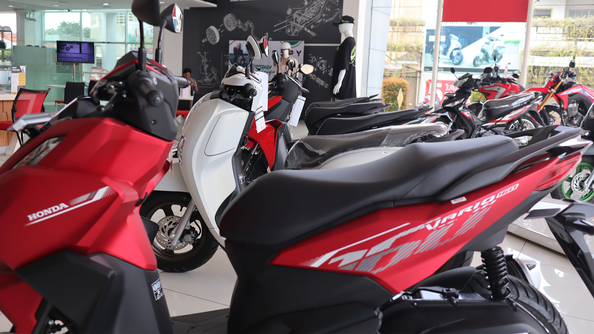 Kerap Diabaikan, Perhatikan Jenis Jok Motor dan Perannya dalam Keselamatan Berkendara  