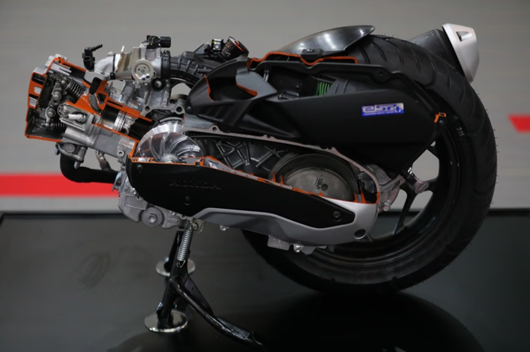 Dahsyatnya Performa Mesin Honda PCX 160 eSP+, Bikin Kompetitor Ketar-ketir