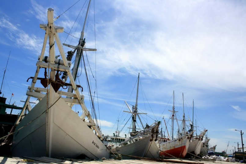 Mengenal Lebih Dekat Pelabuhan Pelindo Tegal yang Terbakar: Sejarah, Fungsi, dan Fasilitasnya