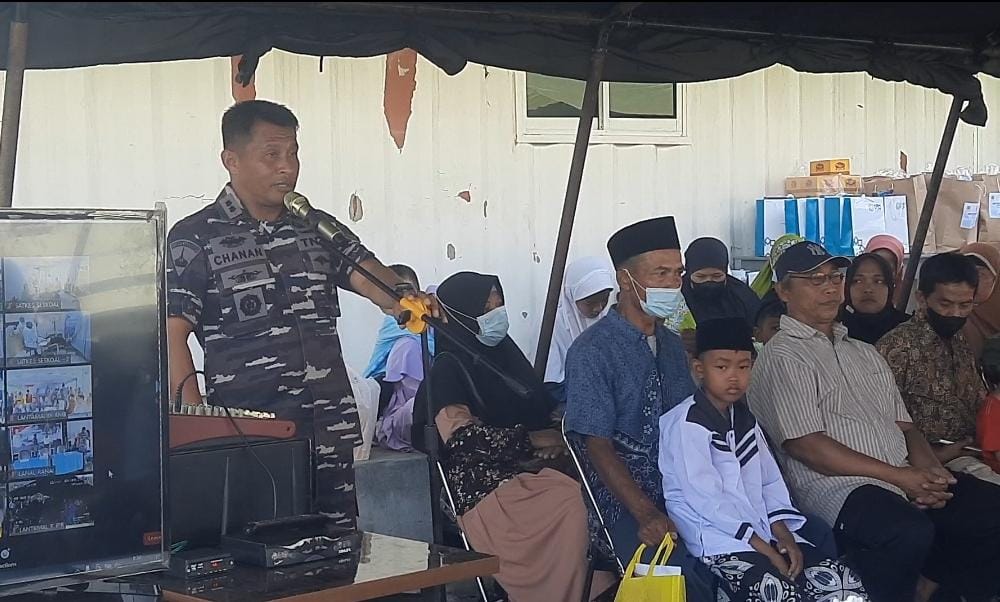 Gandeng Radar Tegal Grup dan PLN, 33 Anak Ikuti Khitanan Massal HUT TNI-AL