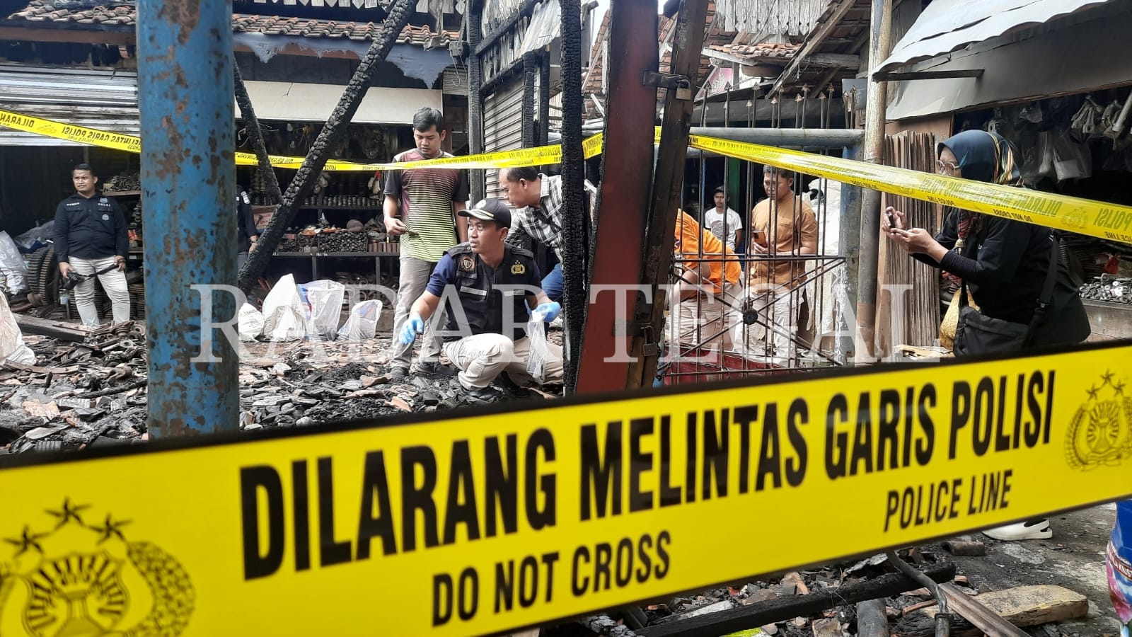 Selidiki Penyebab Kebakaran Pasar Loak di Tegal, Polisi Temukan Titik Awal Api 
