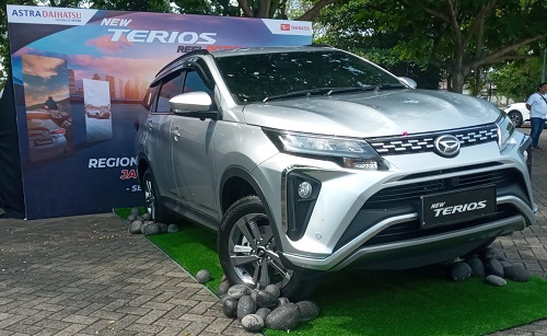 Dibanderol Mulai Rp259 Jutaan, Daihatsu New Terios 2023 Mengaspal di Jawa Tengah 