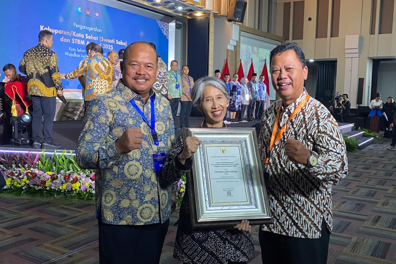 Pemprov Jateng Raih Penghargaan Swasti Saba, Berhasil Bina Wujudkan Kabupaten/Kota Sehat