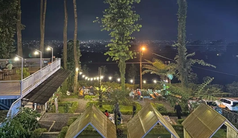 Cafe Murah dekat Gunung Slamet dan Rekomendasi Spot Foto Instagramble di Sekitarnya