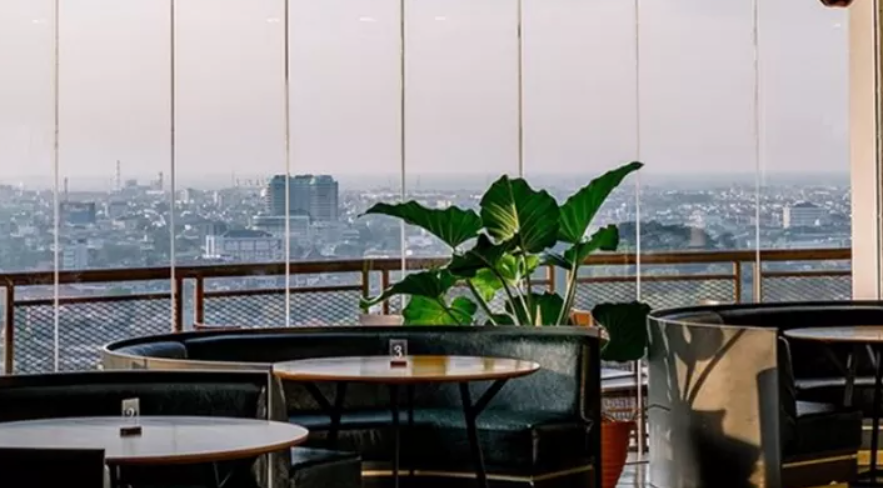 4 Restoran dengan Pemandangan Kota Semarang yang Wajib Dikunjungi