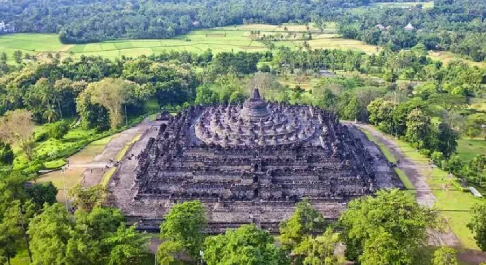 5 Mitos Candi Borobudur Dari Adanya Arsitek Misterius Sampai Kunto Bimo Yang Penuh Misteri