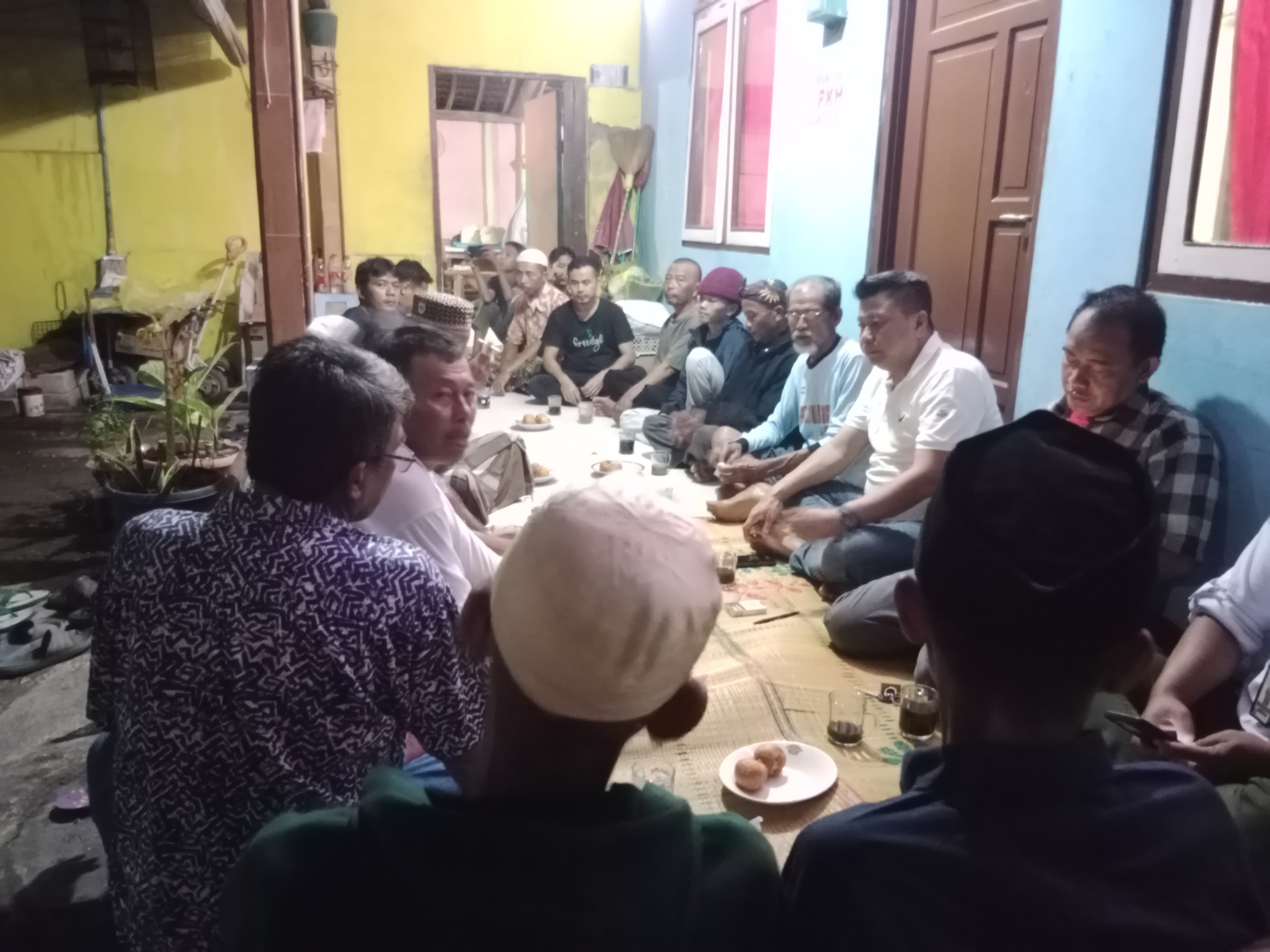 Reses di Sidakaton dan Tengguli, Anggota DPRD Brebes Dapat Keluhan JUT dan Infrastruktur