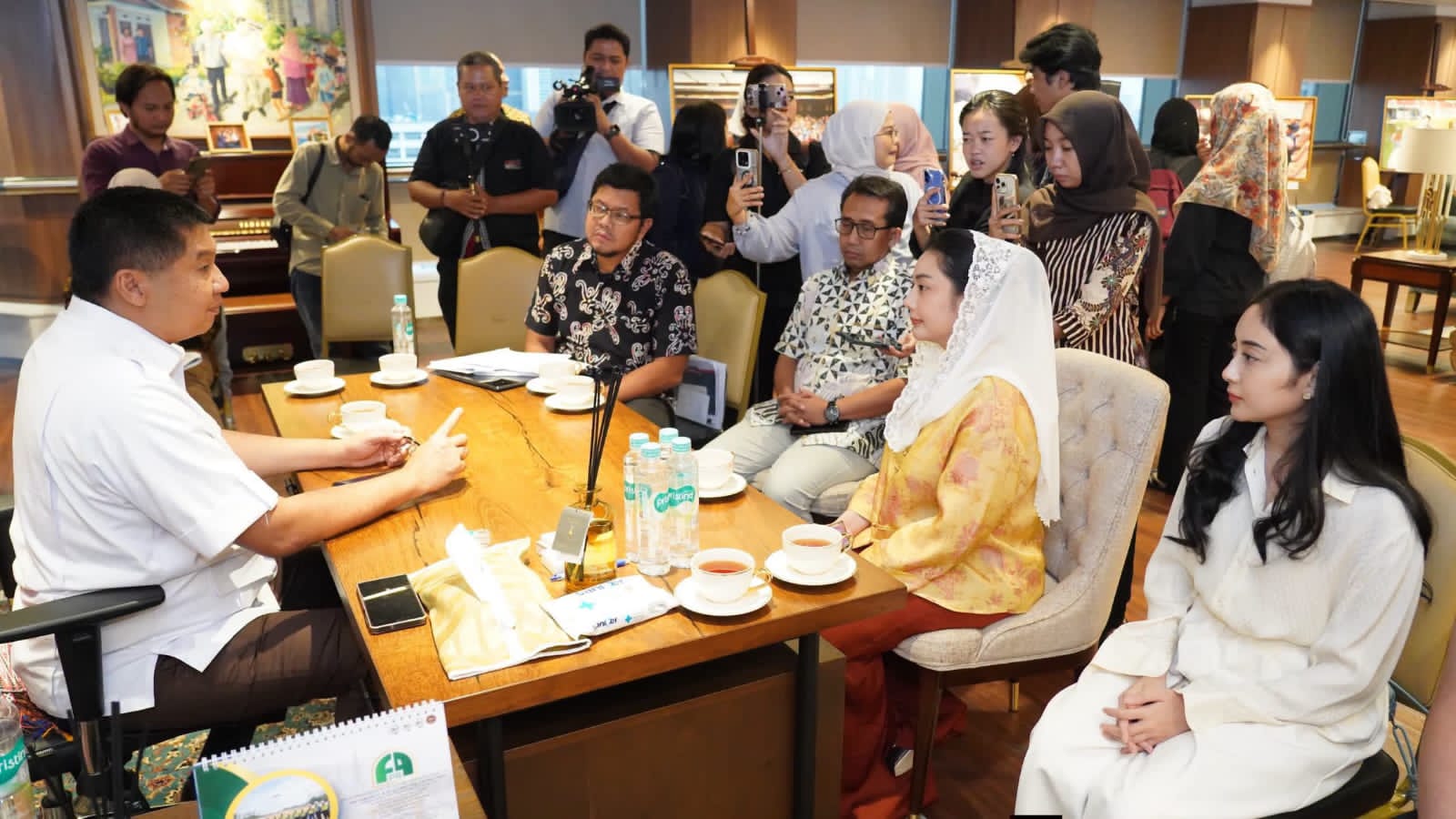 Berjuang untuk Warga Agar Tinggal di Rumah Layak Huni, Bupati Brebes Mitha Sowan ke Menteri PKP