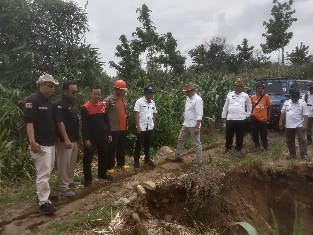 Akses Jalan Sulit Dilewati, BPBD Beri Perhatian 4 TPS Pemilu 2024 di Kabupaten Tegal