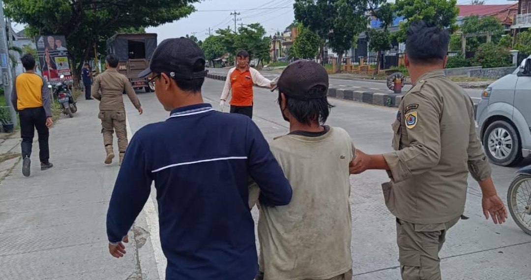 Resahkan Masyarakat, ODGJ dan Gelandangan di Brebes Dirazia Petugas Gabungan