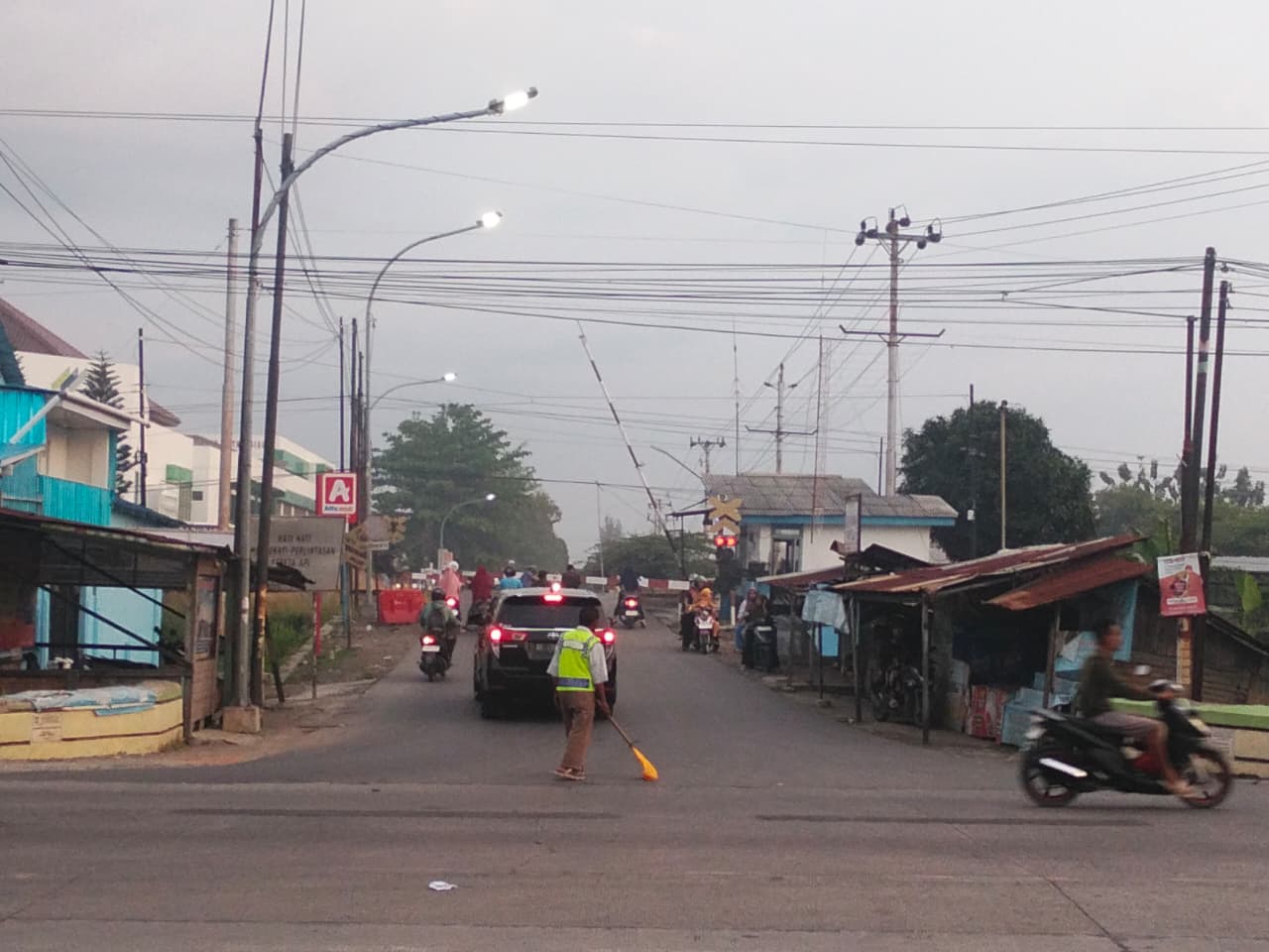 Rawan Macet dan Kecelakaan, Simpang Dampyak Butuh Solusi Cepat