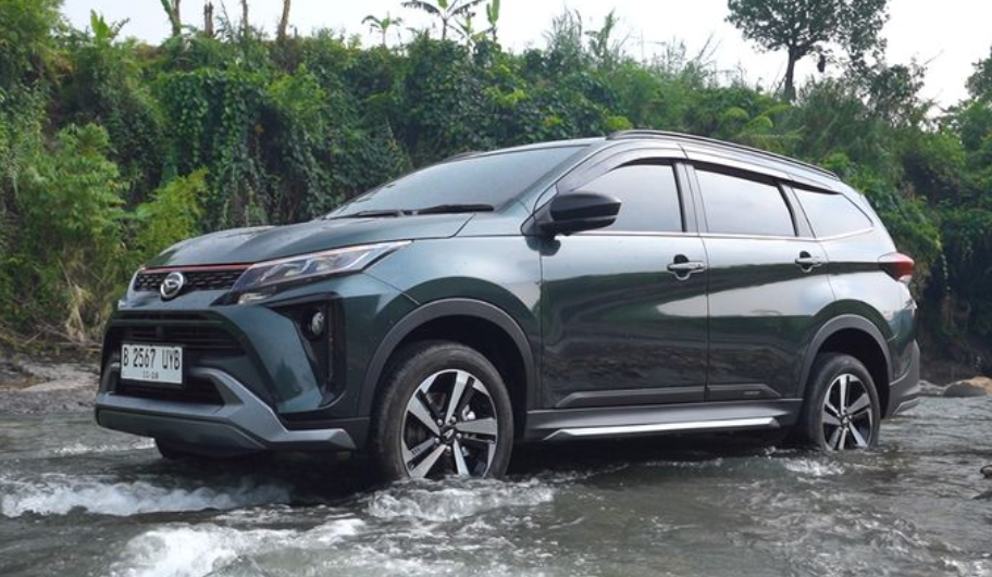 Daihatsu Terios X MT Terbaru 2025: SUV Tangguh dengan 6 Keunggulan yang Bikin Kamu Makin Mantap!