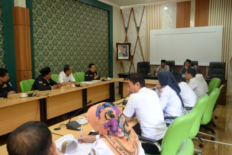 Janji Perbaikan Jalan Pagerbarang-Jatibarang Terealisasi Pemeliharaan, Warga Pagerbarang Ngadu ke DPRD